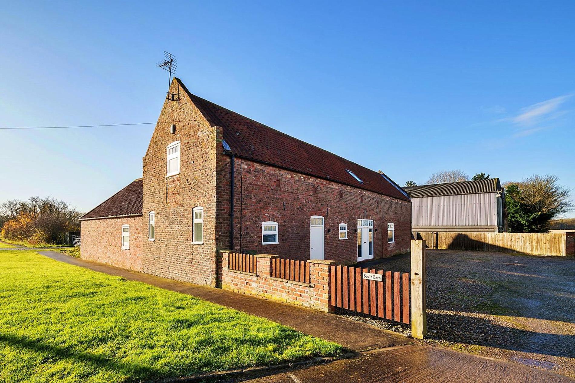 Finest Retreats - South Barn Winestead